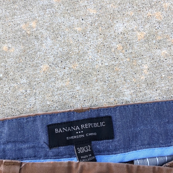 Men’s Khaki Banana Republic Chino 30x32 - Picture 4 of 4